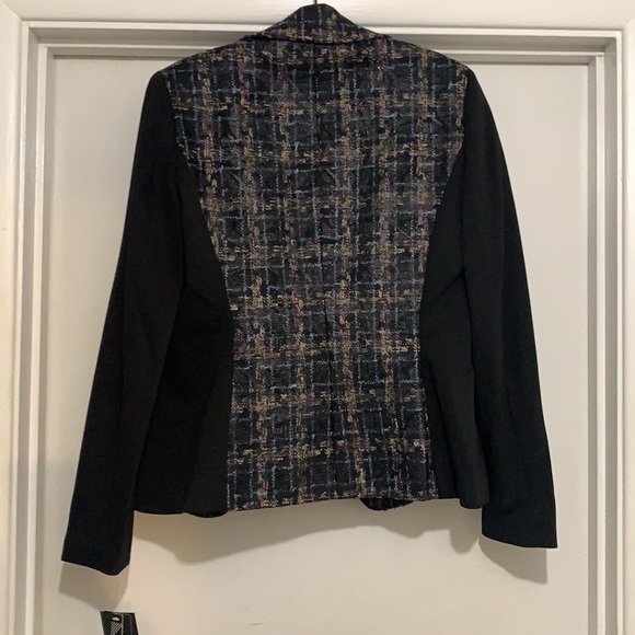 Darby + Luke Jacket - Picture 12 of 13